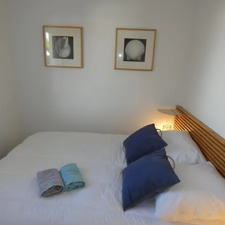 Notre-Dame-De-Monts Apartment *